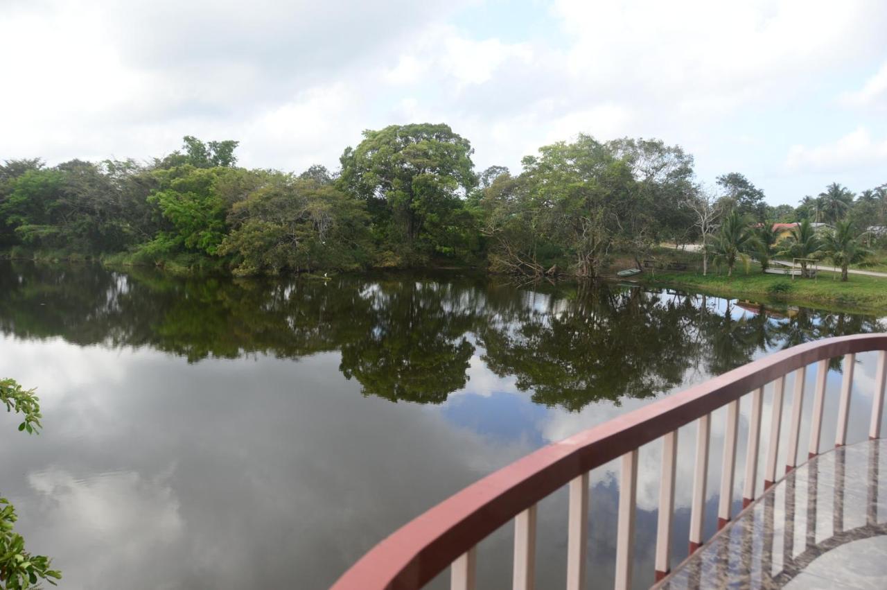 Lamanai Hotel & Marina Orange Walk Town Exterior photo